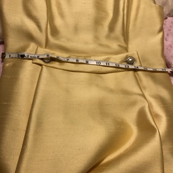 Vintage 60’s Yellow Dress 🎉HOST PICK🎉 - Picture 5 of 6
